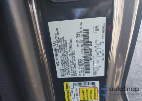 2018 Ford Mustang Ecoboost z USA, uszkodzony, nr VIN 1FA6P8TH0J5112099